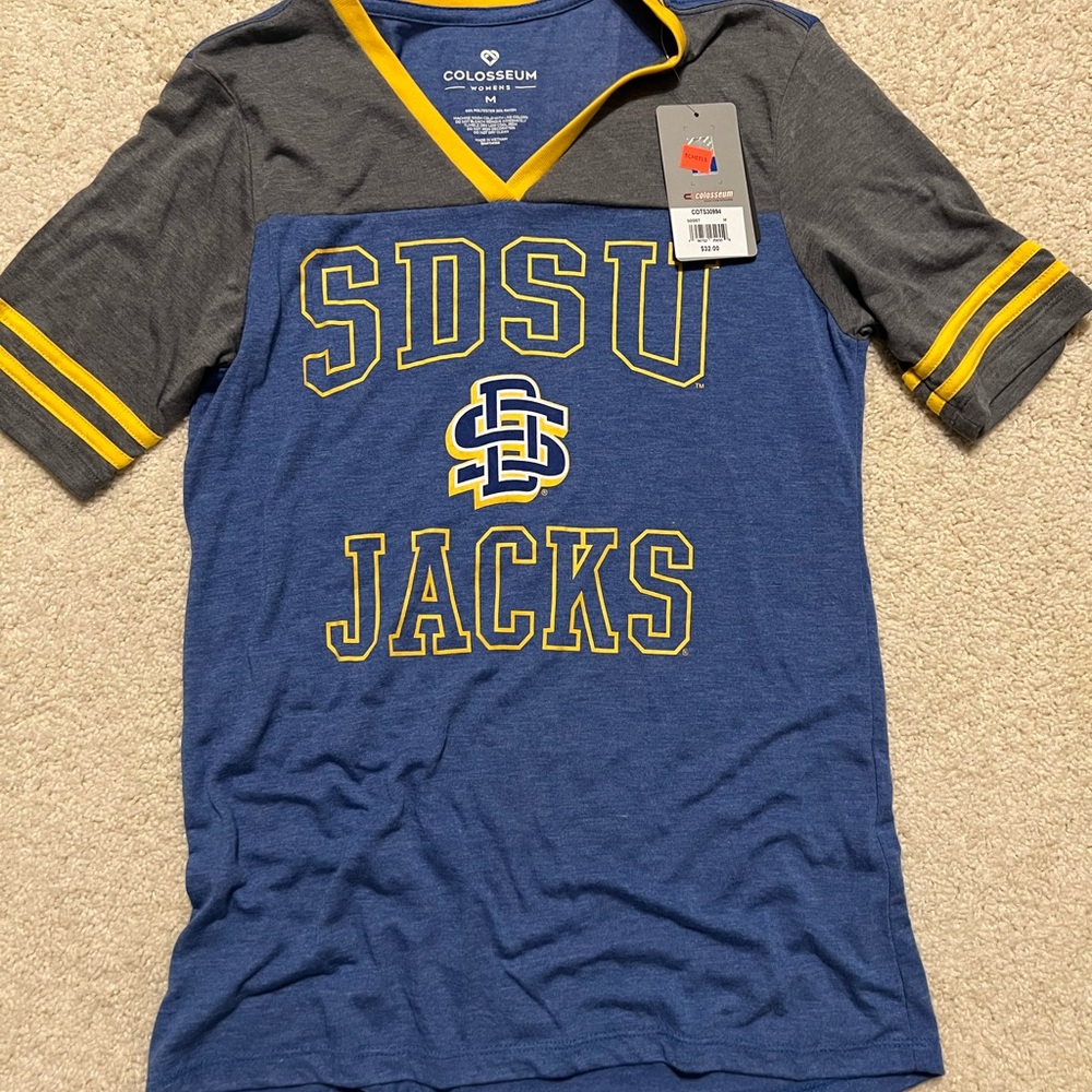 Womens SDSU size medium. NWT.